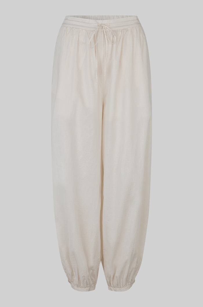 Avida Trousers