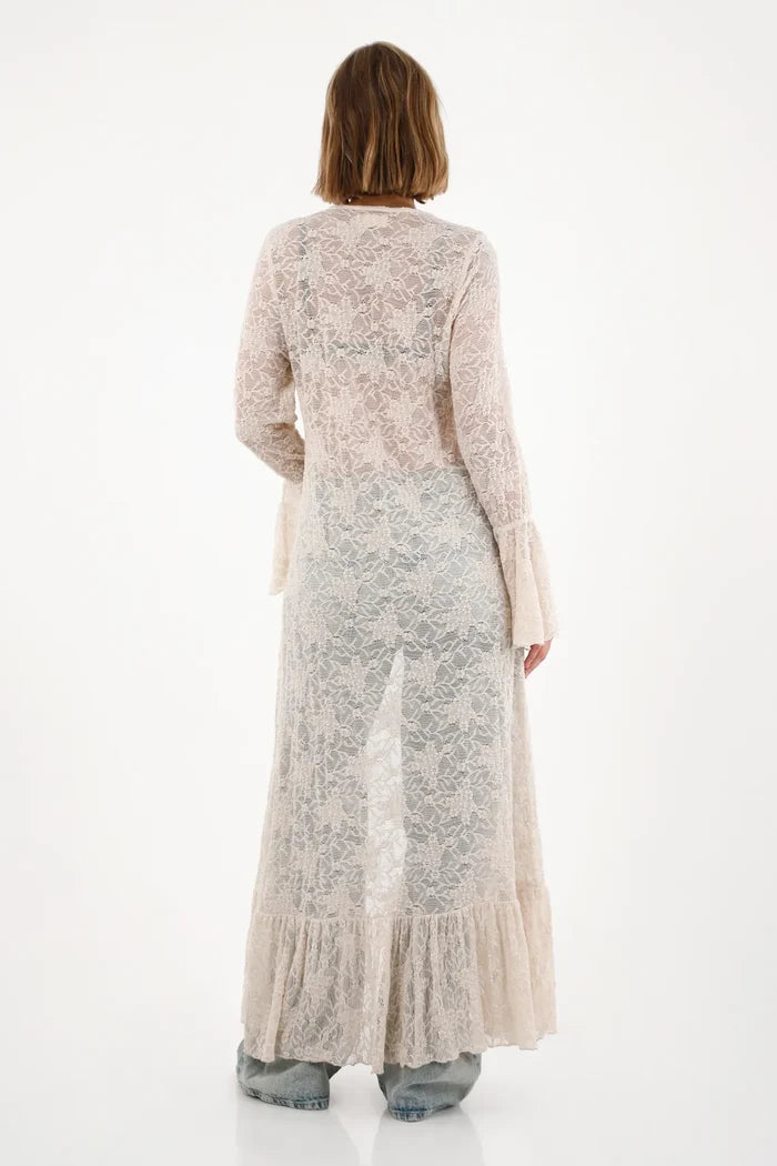 Kimono with ruffles and textured off-white fabric for women