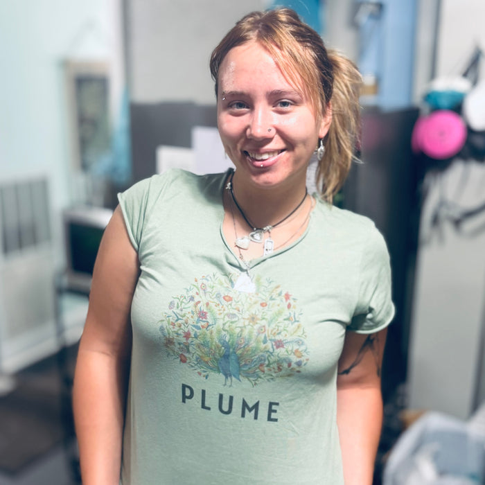 Plume Unisex T-shirt