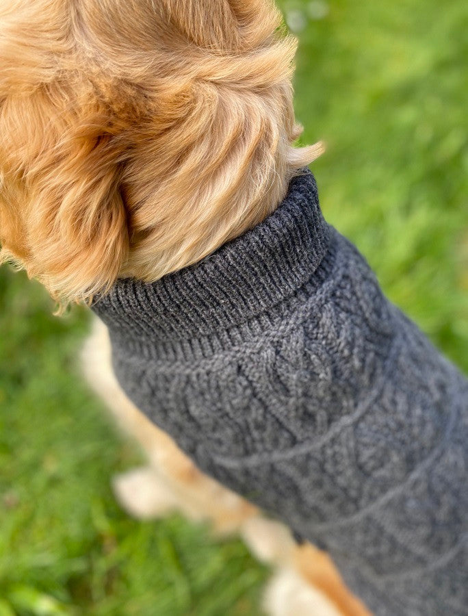 Aran Dog Coat - Charcoal Detail #color_charcoal