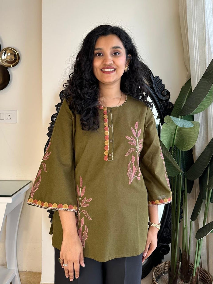 Ariana Embroidered Short Top- Olive