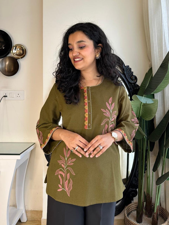 Ariana Embroidered Short Top- Olive
