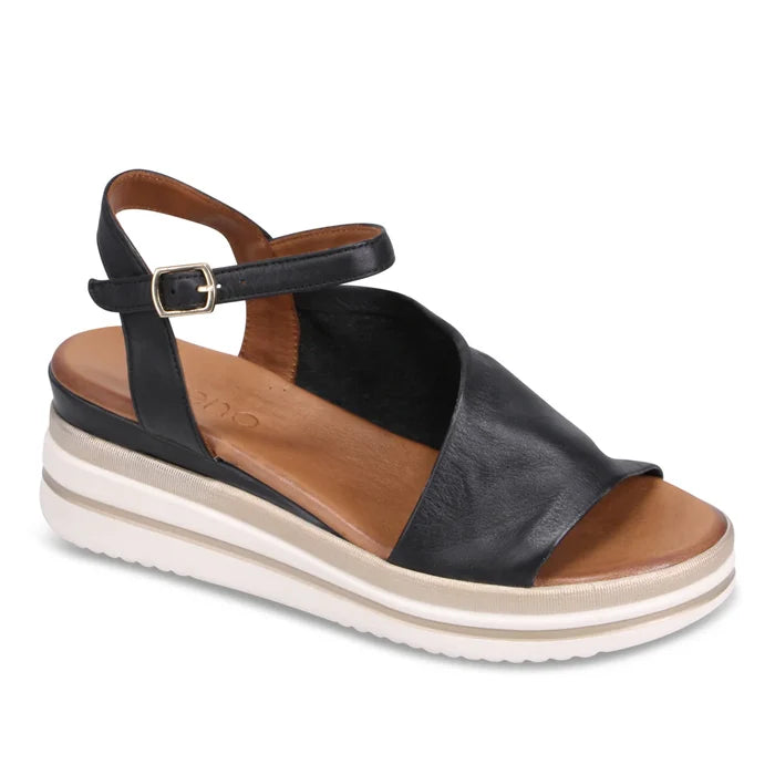 Bueno CARMELA Platform Sandal in Black