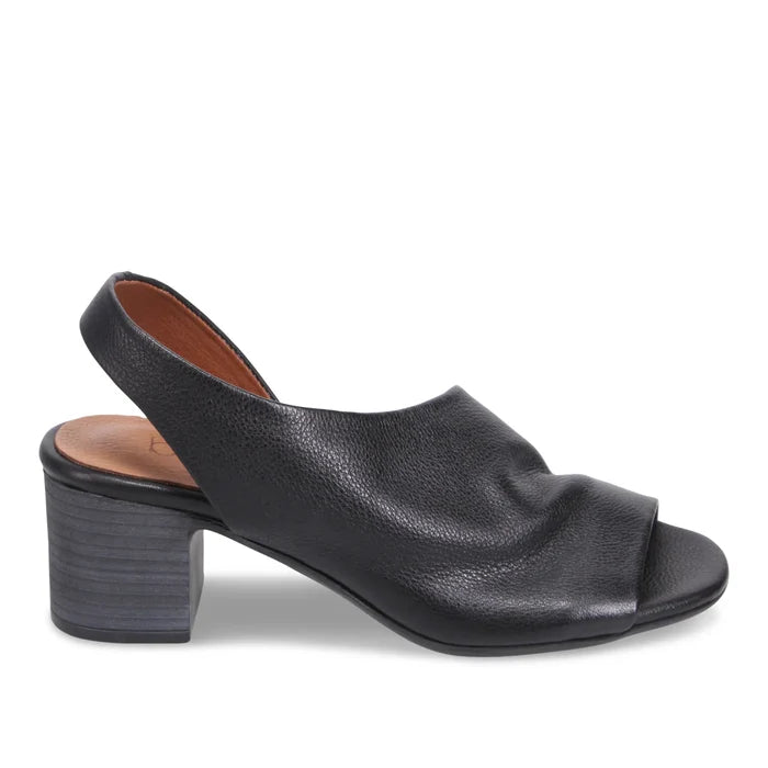 Bueno RYDER Heel in Black