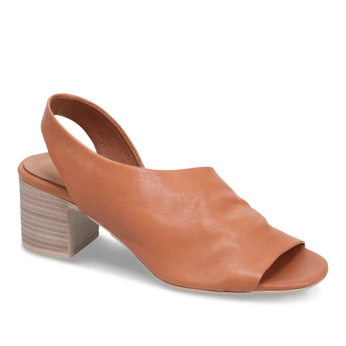 Bueno RYDER Heel in Dark Tan
