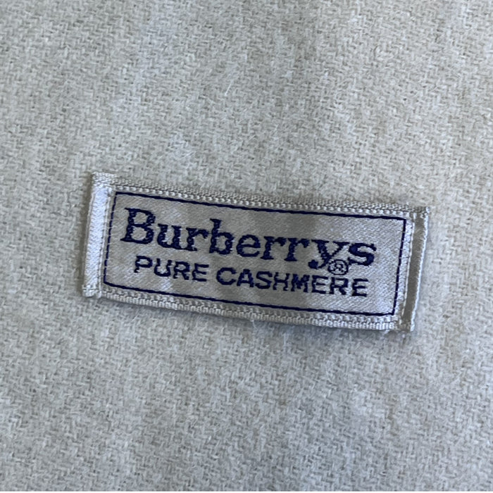 Burberry světle bílá šála