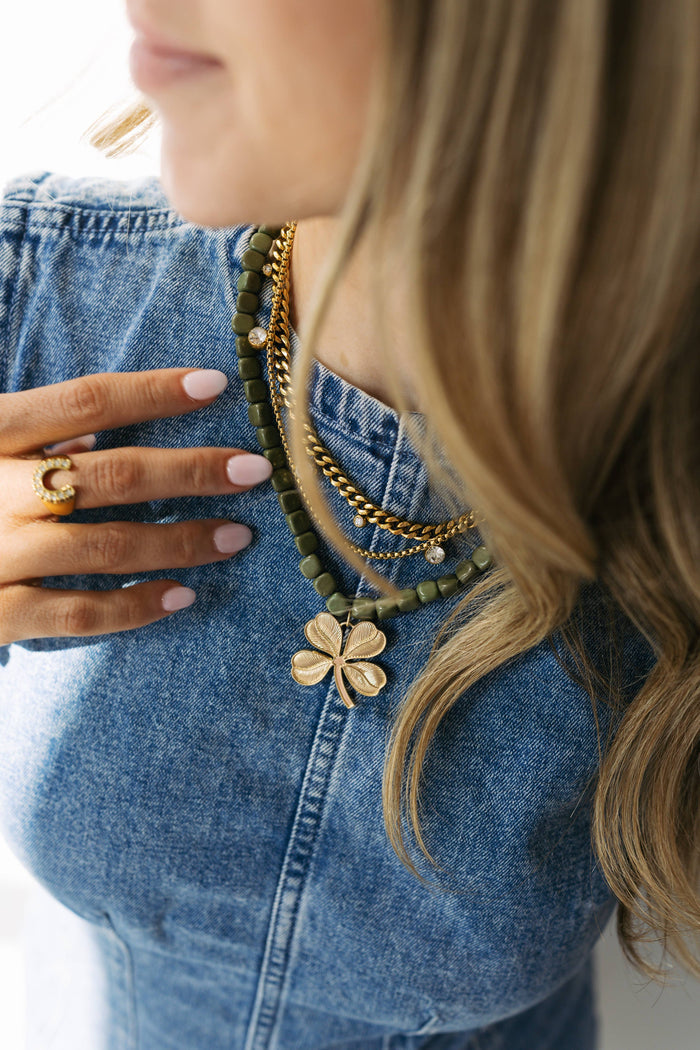 Classy In Clover Stone Necklace