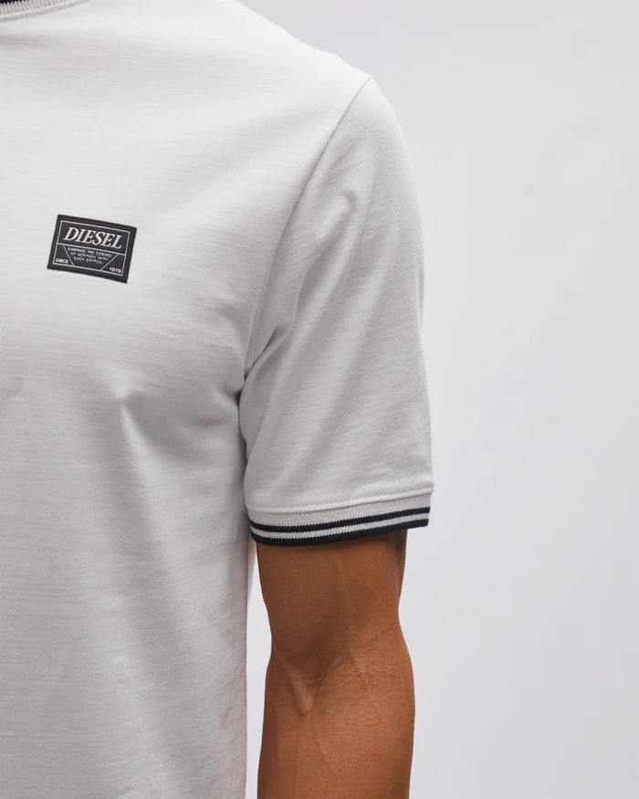 Coby Tee Warm White