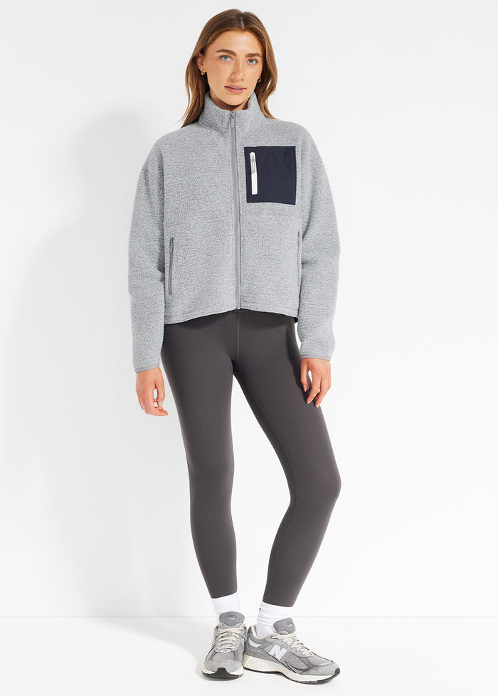 Explore More Contrast Pocket Sherpa