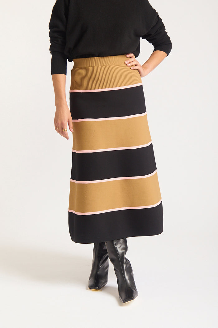 Fleur Skirt In Black