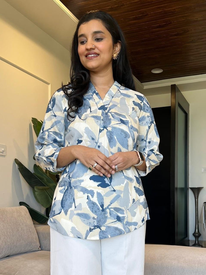 Giva Rayon Short Top- Blue Watercolor