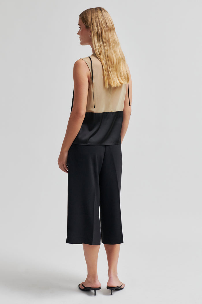 Gracea Top
