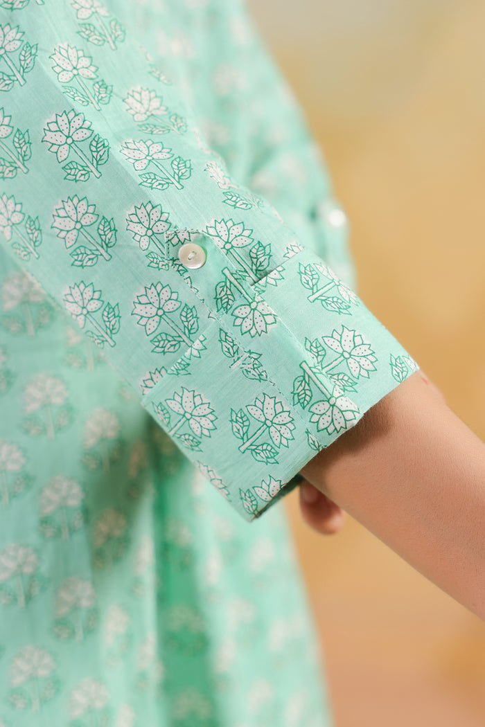 Green Floral Blossom Printed Regular Fit Cotton Co-ord Set