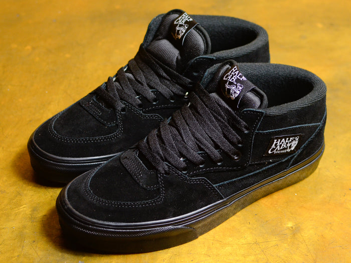 Half Cab - Black / Black