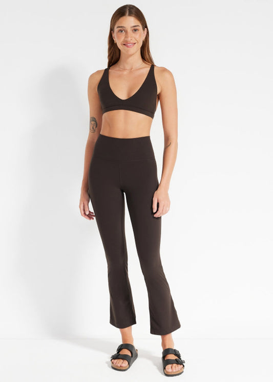 In Motion Pocket Cropped Flare Pant