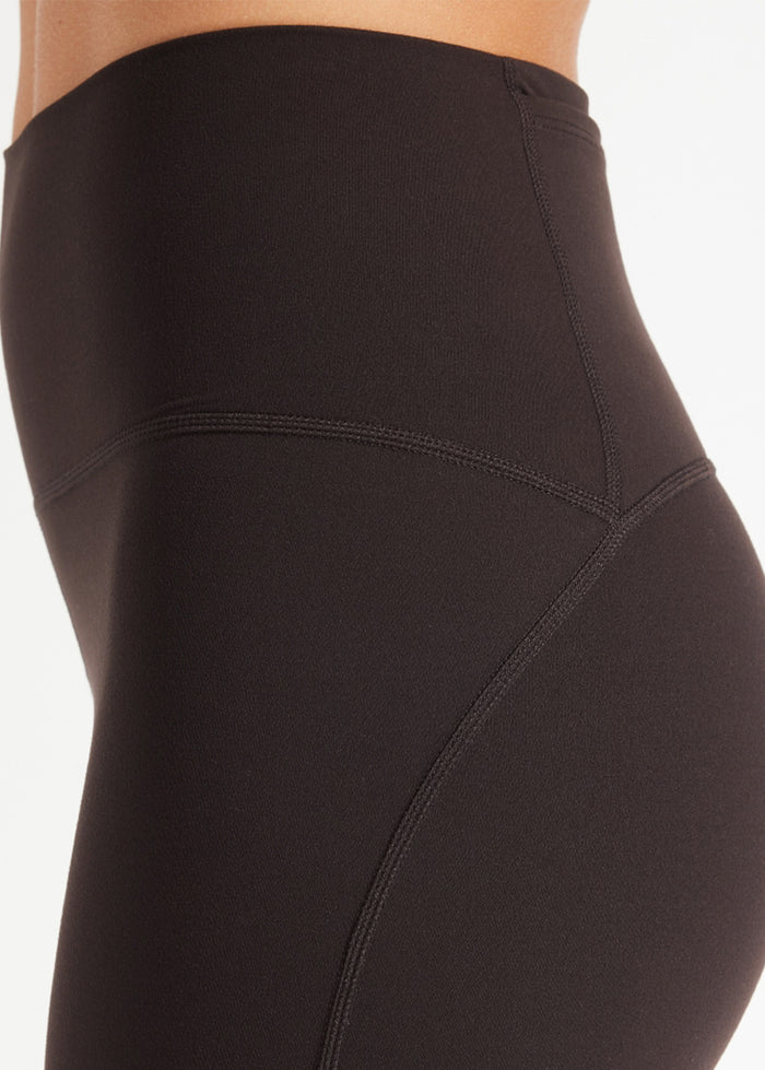 In Motion Pocket Cropped Flare Pant