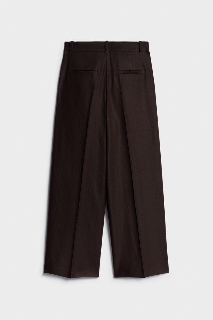 DARK BROWN