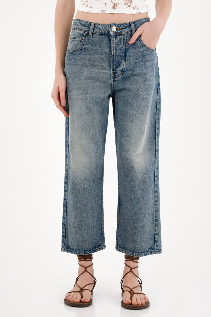 Medium Rise Straight Jeans in Blue for Women