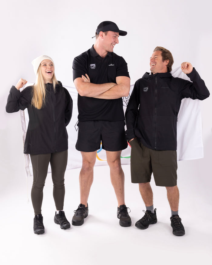 B2309_OZ7_NZOC_Range_Mns_Trailhead_Stretch_Rain_Jacket_NZ_Team_Black_b_1756683797000