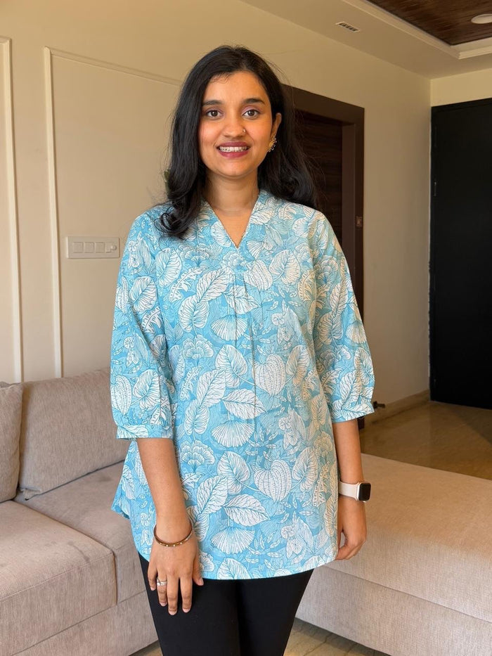 Misha Cotton Short Top- Light Blue Leaves