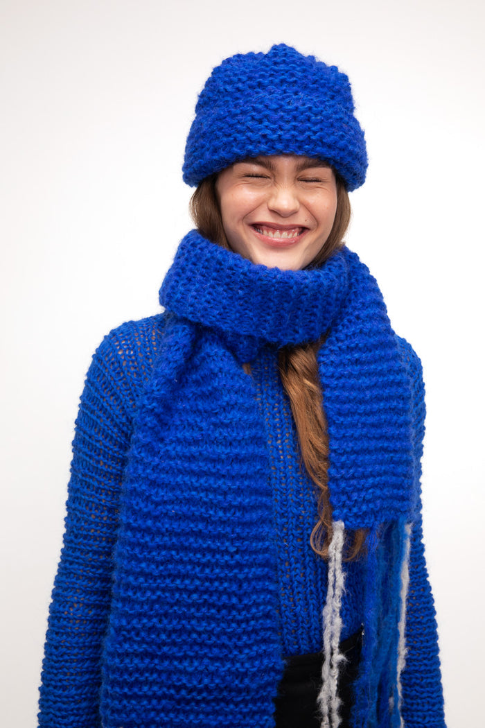 Naomi scarf