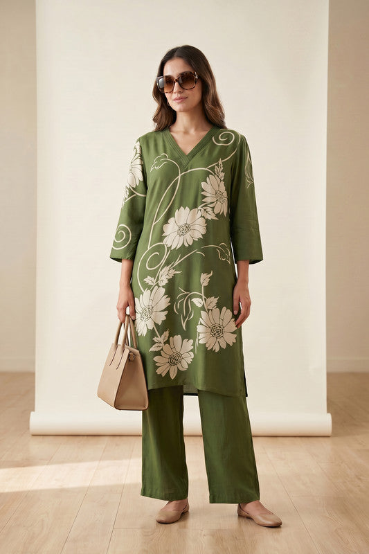 Olive Petal Floral Sketch Printed Tunic & Palazzo Russian Silk Co-Ord Set