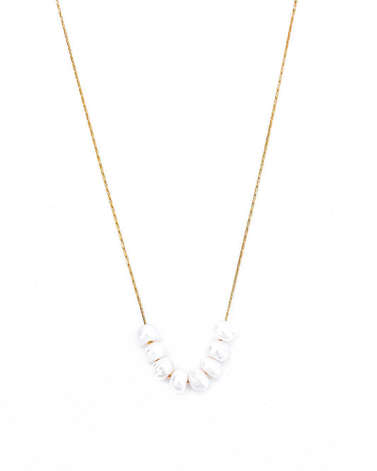 Pearly Beaded Necklace