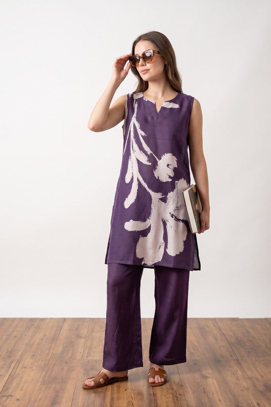 Purple Floral Printed Brushstroke Sleeveless Resort Wear Russian Silk Co-Ord Set