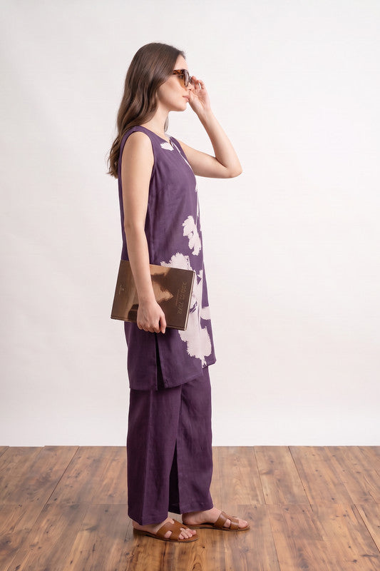 Purple Floral Printed Brushstroke Sleeveless Resort Wear Russian Silk Co-Ord Set