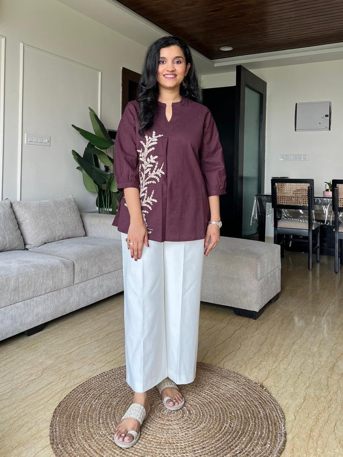 Saisha Embroidered Short Top- Wine