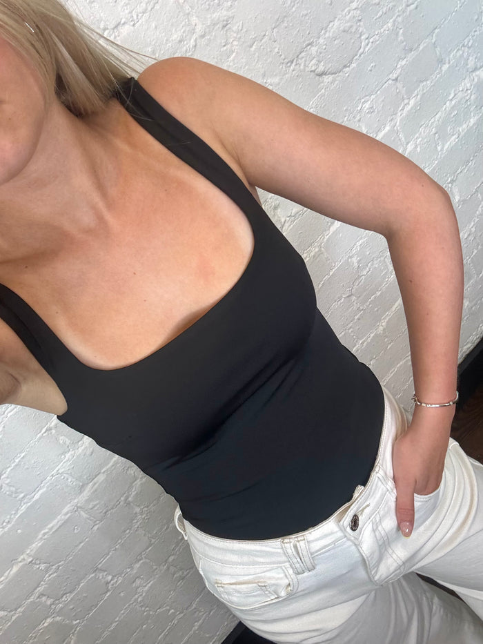 SCOOP BACK BODYSUIT BLACK