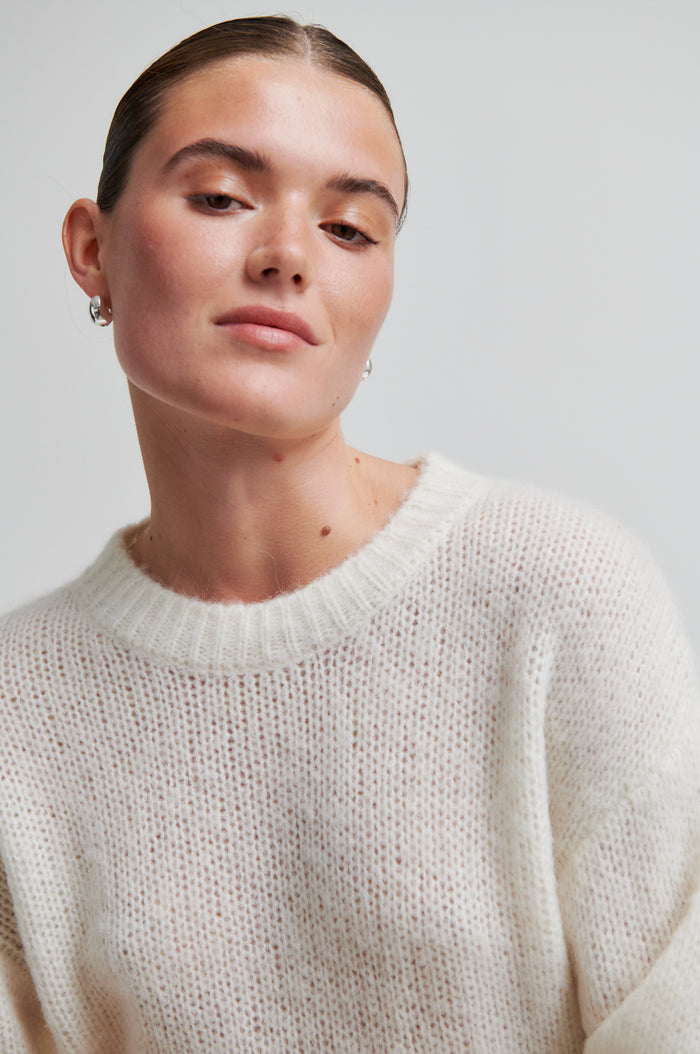 Silia Knit SS O-Neck