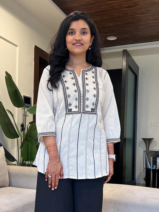 Suri Off White Top- Black Threadwork