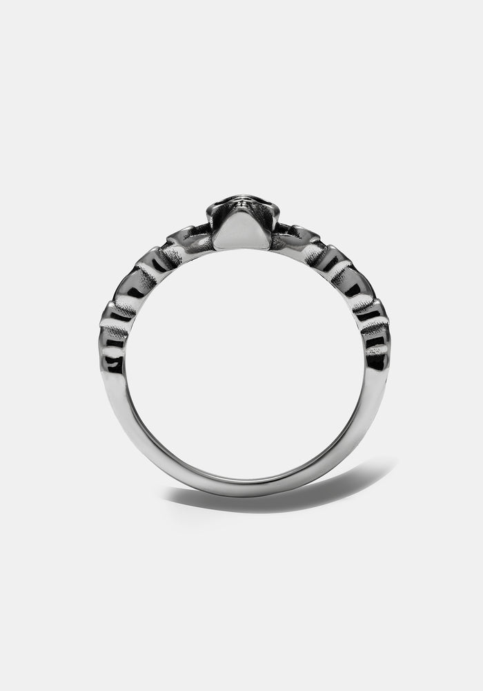 Teara Skull Sterling Silver Black Spinel Ring