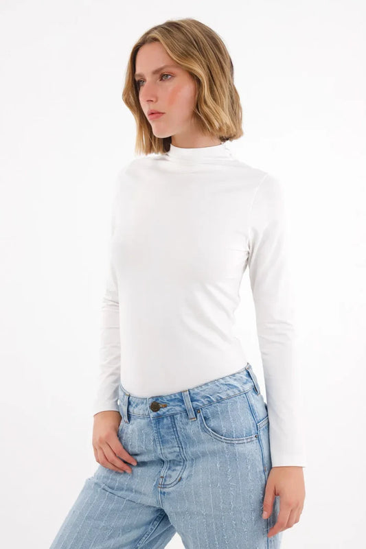 Turtleneck Long Sleeve T-Shirt in Off-White for Women