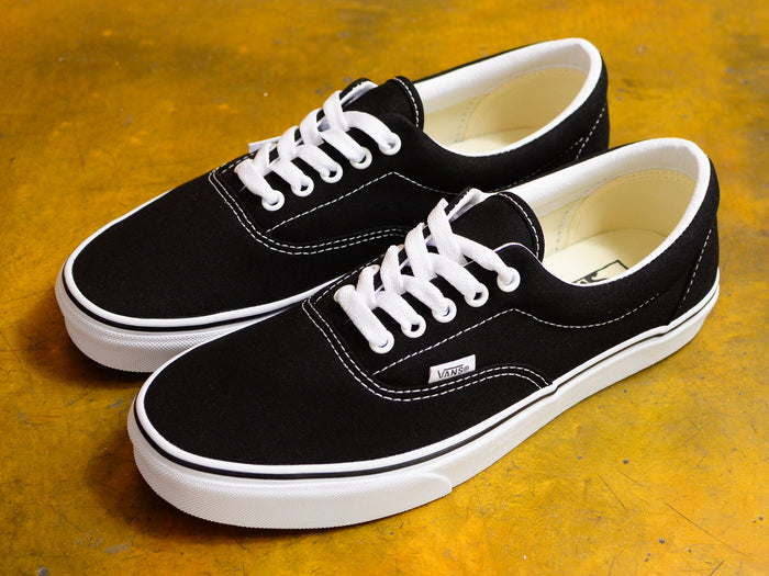 Vans Era - Black / White