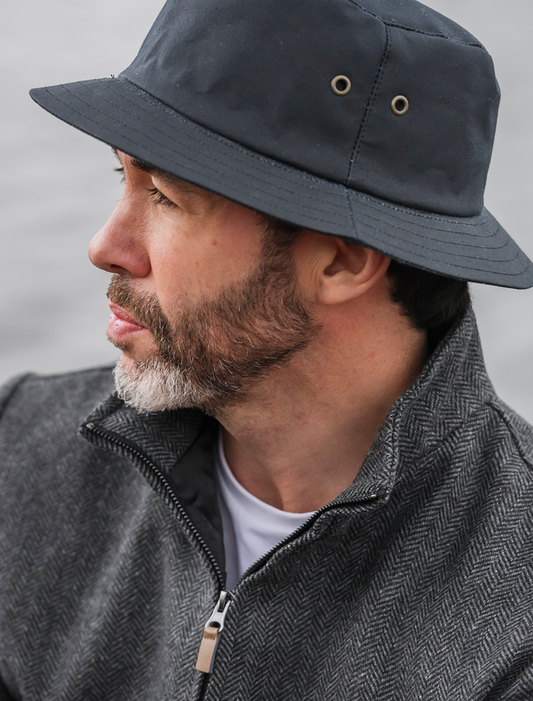 Waxed Walking Hat - Navy #color_navy