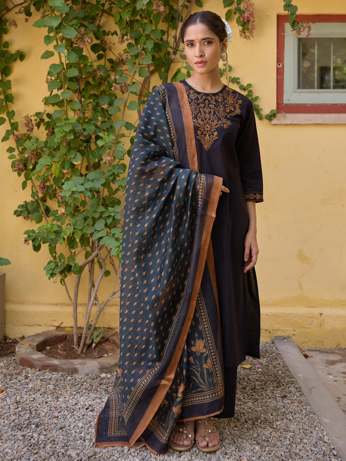 Women's Cotton Embroidered Kurta Set with Dupatta