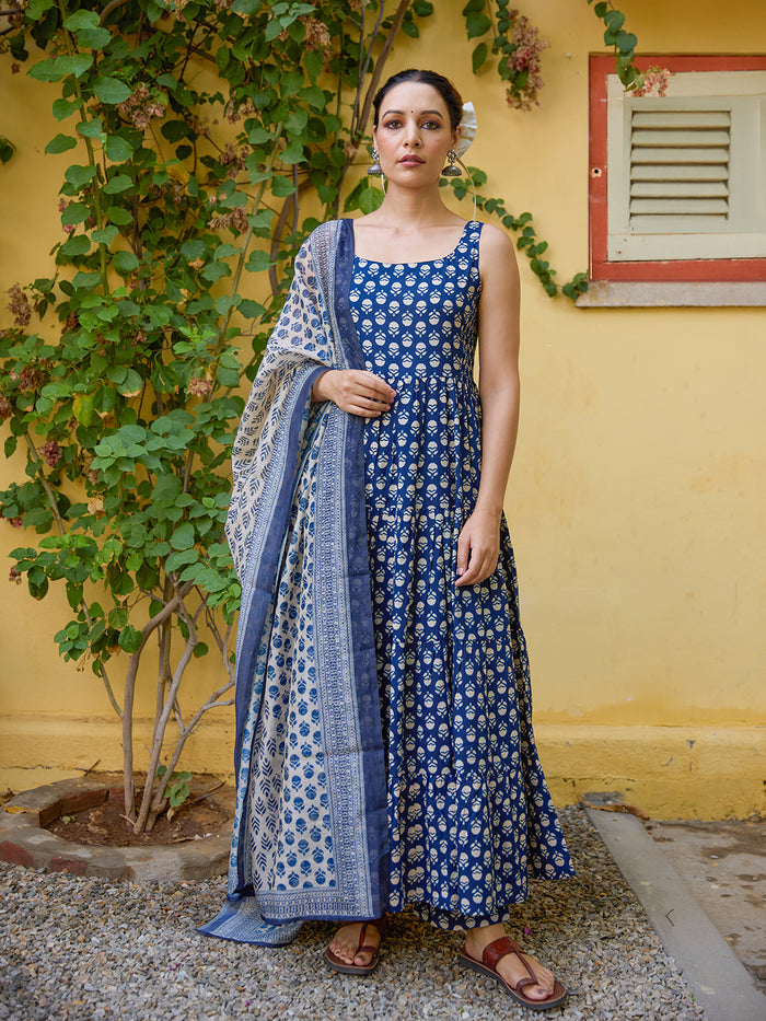 Women's Cotton Sleeveless Anarkali Set with Dupatta