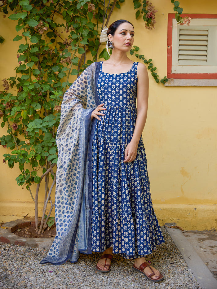 Women's Cotton Sleeveless Anarkali Set with Dupatta
