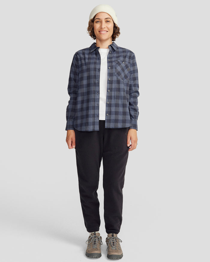 b0996_oq6_fyfe_womens_long_sleeve_shirt_blue_b_1743629142000