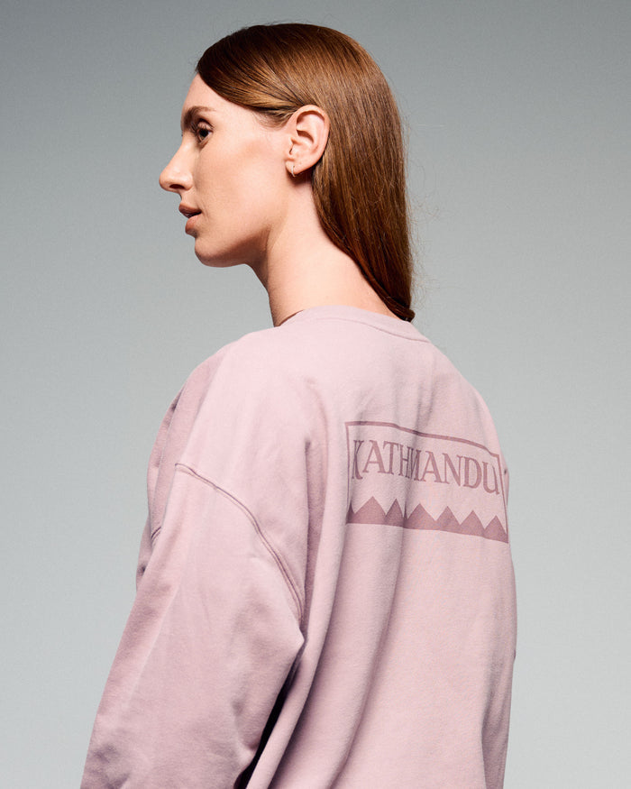 b1444_or7_heritage_logo_womens_slouchy_lt_bb_crew_c_1775616686000